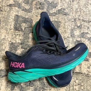 Hoka Cliftons